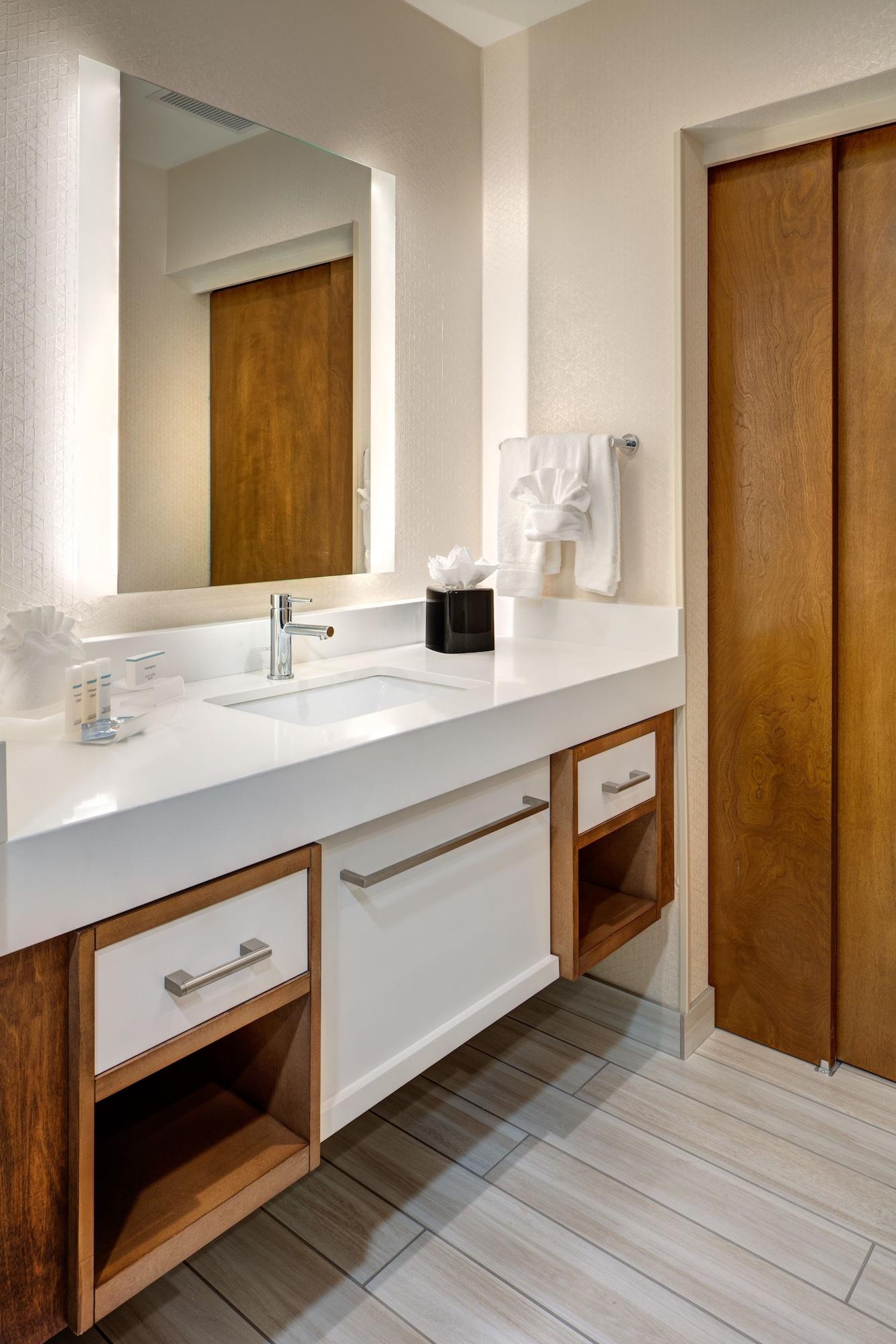 Homewood By Hilton Salt Downtown Salt Lake City