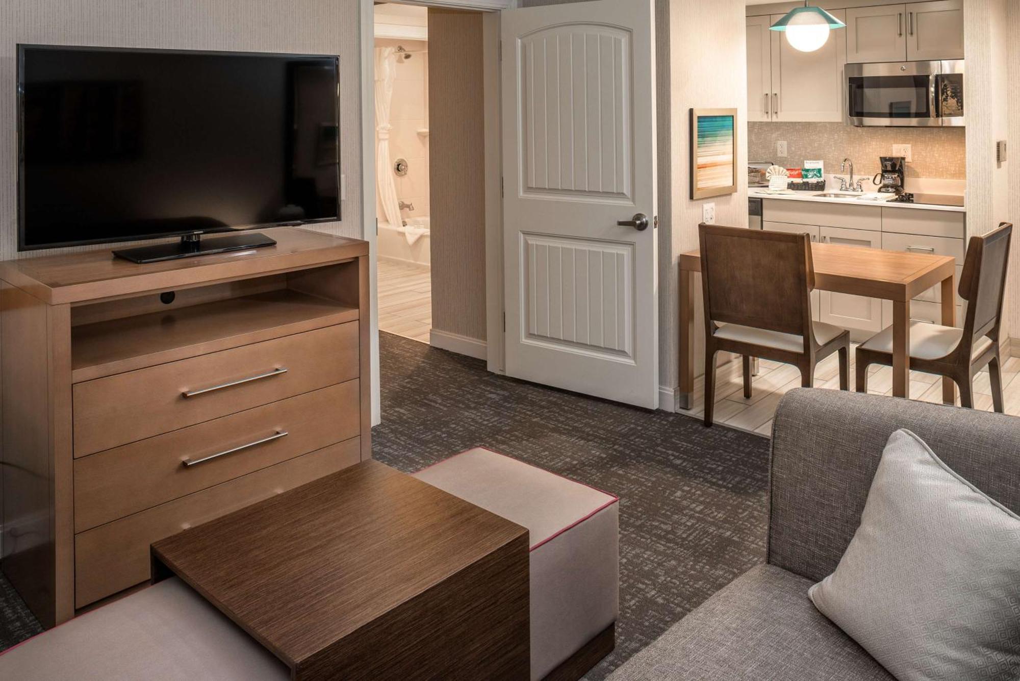Hotel Homewood By Hilton Salt Downtown